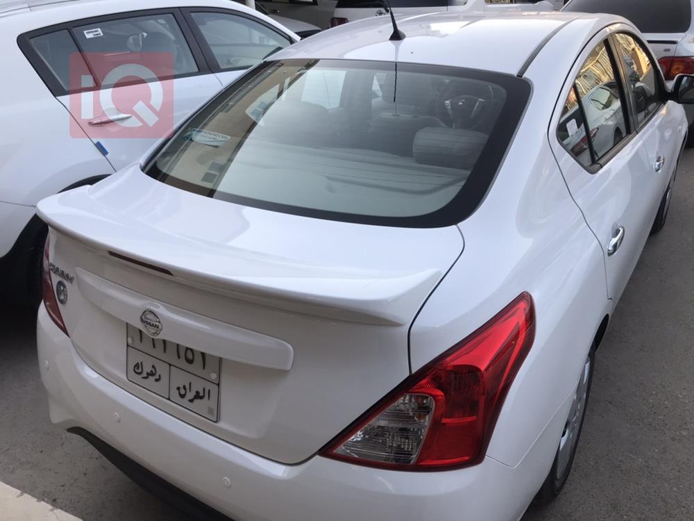 Nissan Sunny